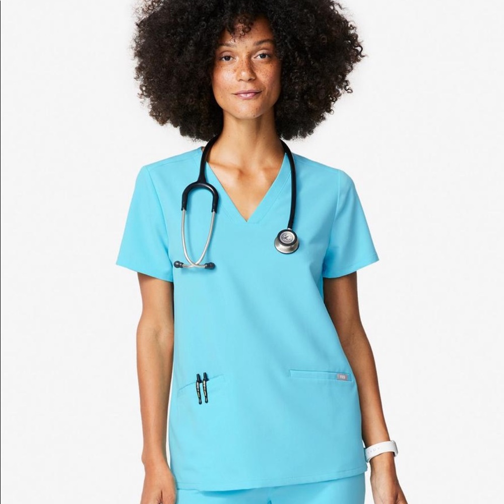 BNWT Figs Casma Scrub Top Neon Blue